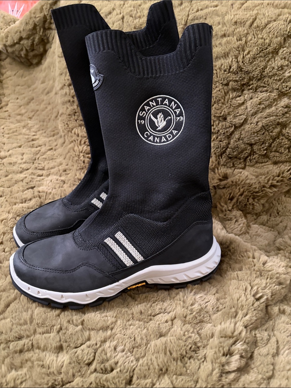 Santana Canada Black Knit Winter Boots with White Sole Accents